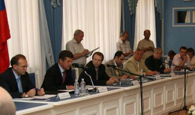 Dmitry Kozak, Representative of the RF President in the Southern Federal Region, addresses the delegation